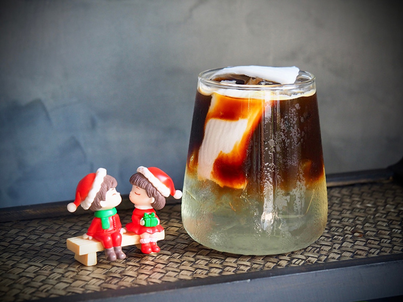ココナッツウォーターのアメリカーノ｜さわやかアイスコーヒーの作り方